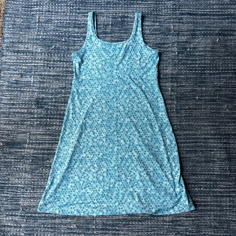 Columbia PFG Dress Blue Green Medium Omni-Freeze Knee length Tank Top Style